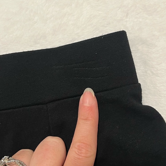 Black Divided Skirt - XS - Picture 6 of 6